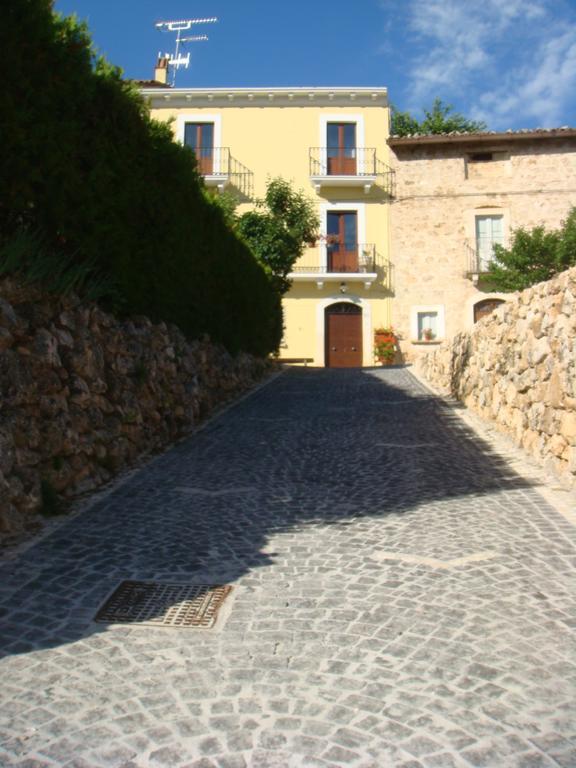 Residence Villa Valsi Santo Stefano Di Sessanio Εξωτερικό φωτογραφία